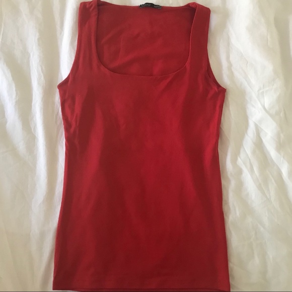 ✨2/$15, 3/$20✨stretchy Zara scoop neck tank top - Picture 2 of 4